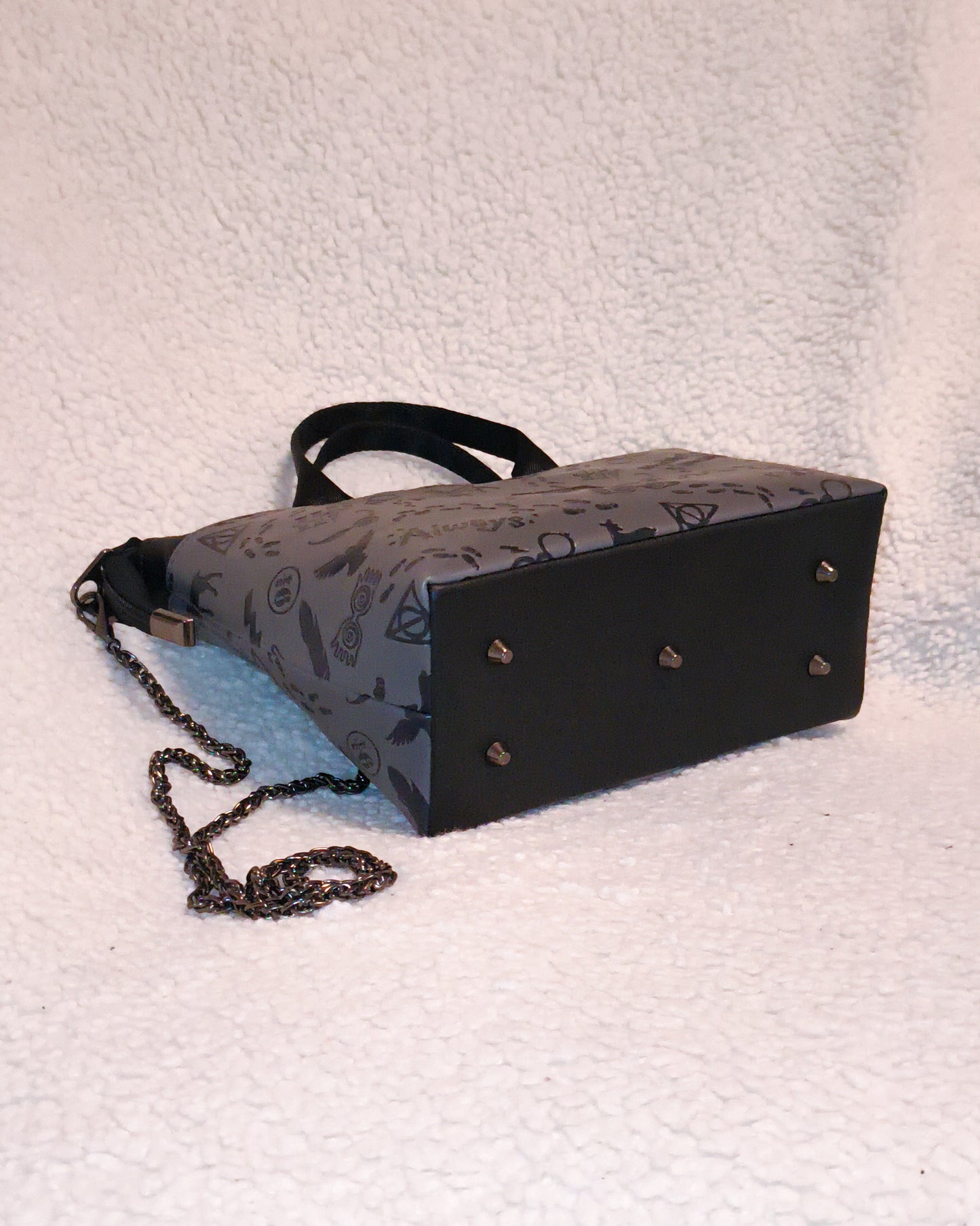 Mischief managed (black)