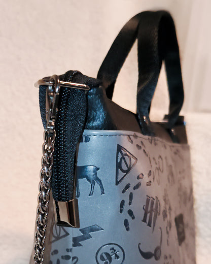 Mischief managed (black)